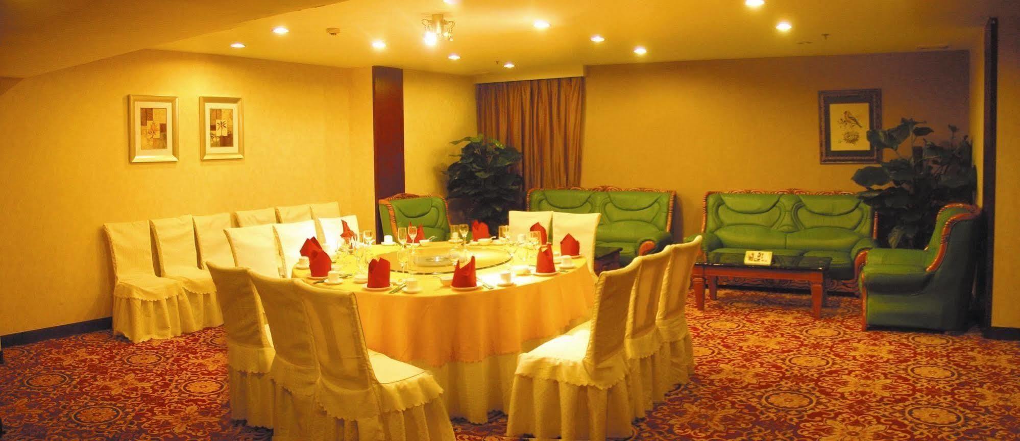 Lijing Grand Hotel City Center Liuzhou Εξωτερικό φωτογραφία