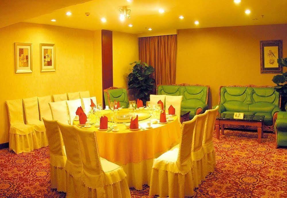 Lijing Grand Hotel City Center Liuzhou Εξωτερικό φωτογραφία